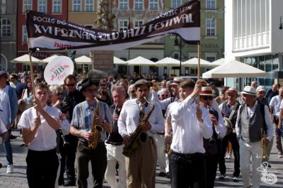 Parada Jazzowa na poznańskim Starym Rynku